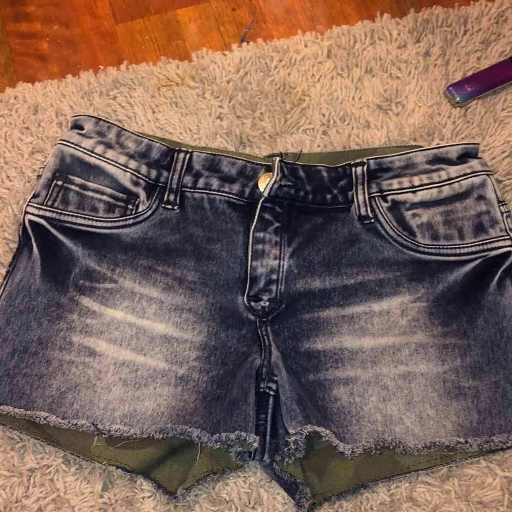 Size four reversible shorts